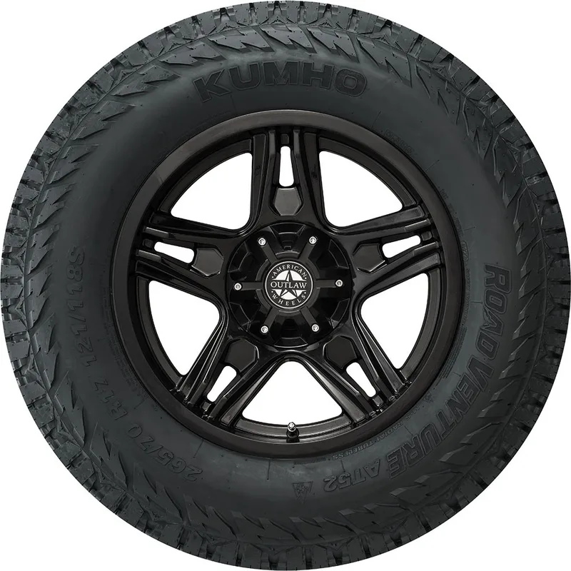 Kumho Road Venture AT52 LT265/70R17
